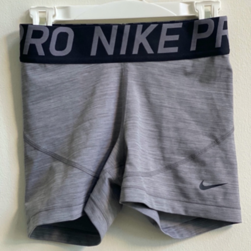Nike pro's
